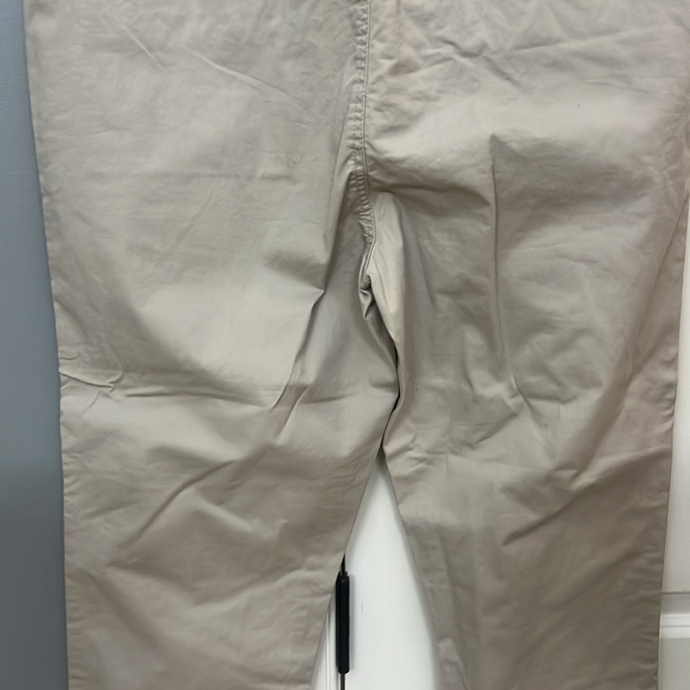 NWT! Crown & Ivy MOTION FLEX khaki pants 38X30 Men’s - Picture 13 of 16